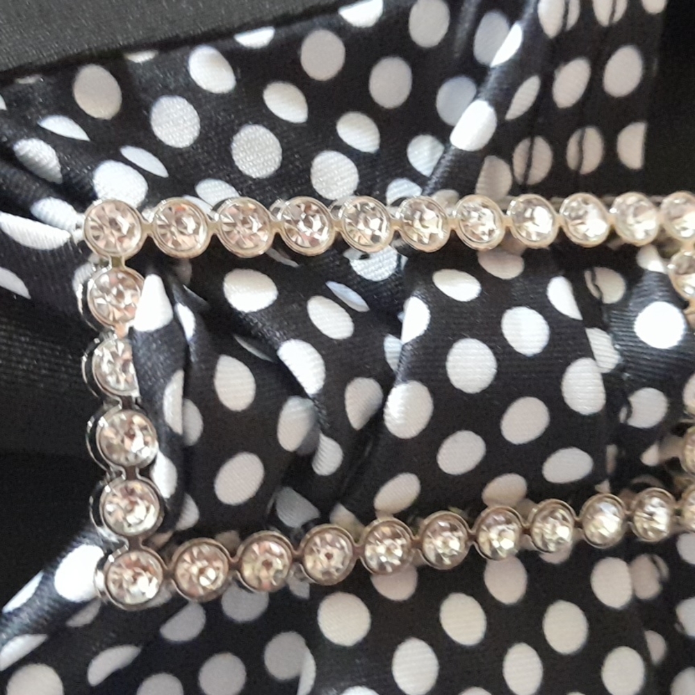 BLACK AND WHITE POLKA  LONG SLEEVE BLOUSE SIZE 4XL - Picture 6 of 13